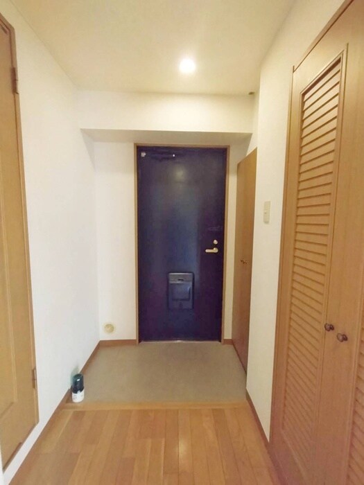 物件内観写真20　(廊下)