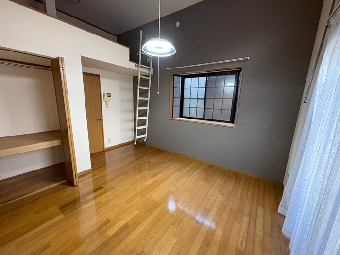 物件内観写真8　(居室)