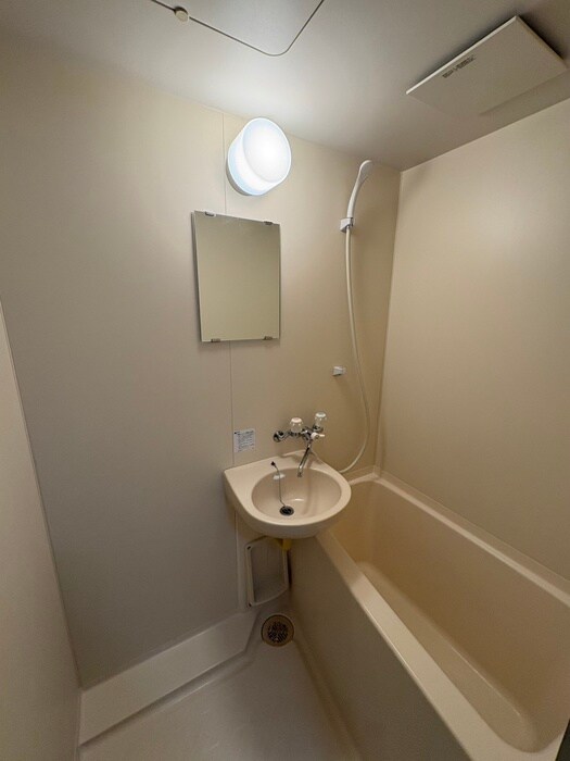 物件内観写真10　(バス／シャワールーム等)