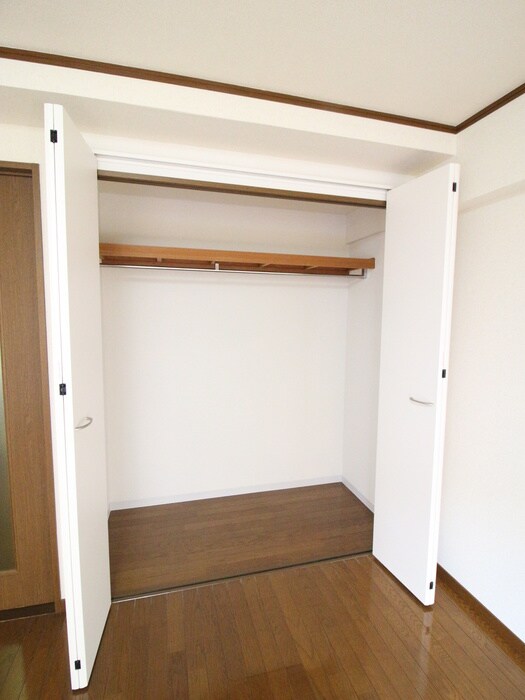 物件内観写真9　(収納)