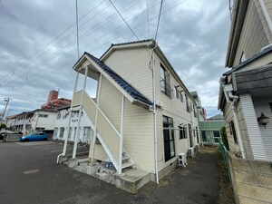 若林ハイツ外観写真