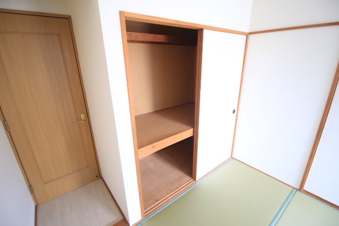 物件内観写真13　(収納)
