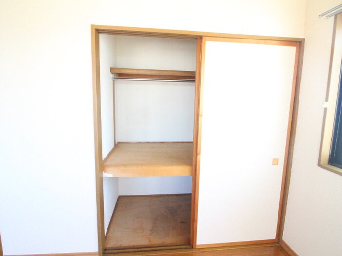 物件内観写真10　(収納)