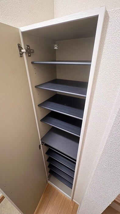 物件内観写真18　(靴箱)
