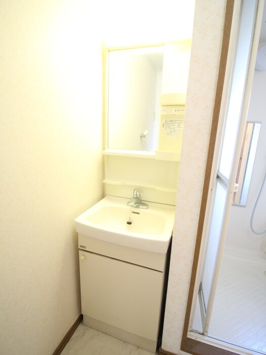 物件内観写真11　(洗面)