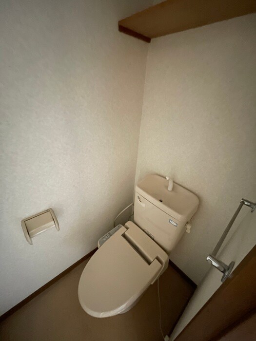 物件内観写真12　(トイレ)