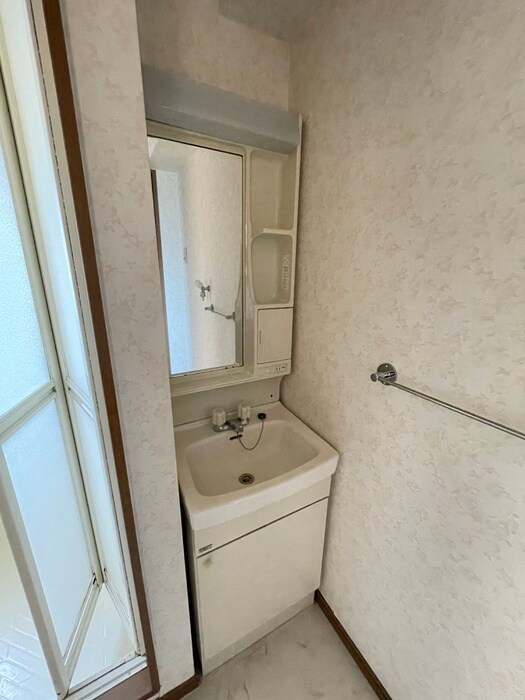物件内観写真13　(洗面)