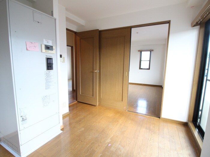 物件内観写真16　(居室)