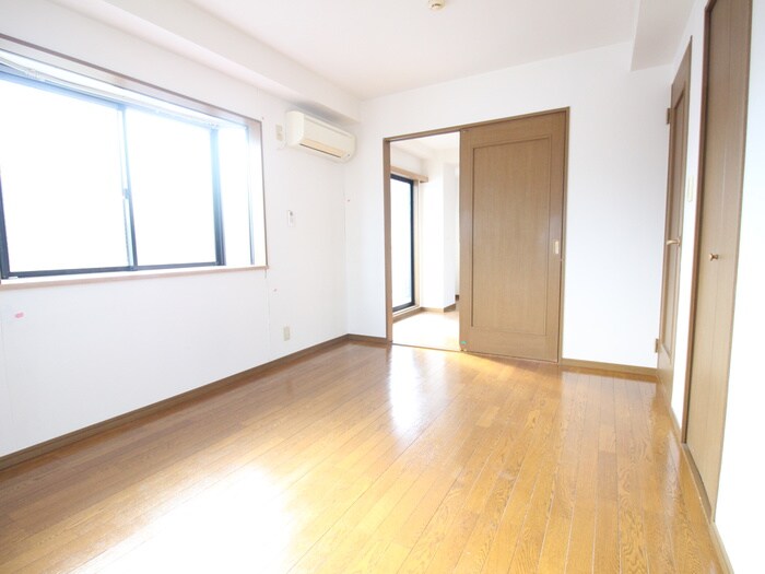 物件内観写真17　(居室)