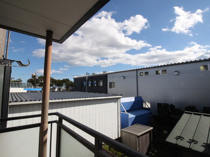 物件内観写真21　(室内からの展望)