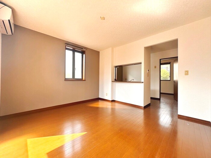 物件内観写真9　(居室)