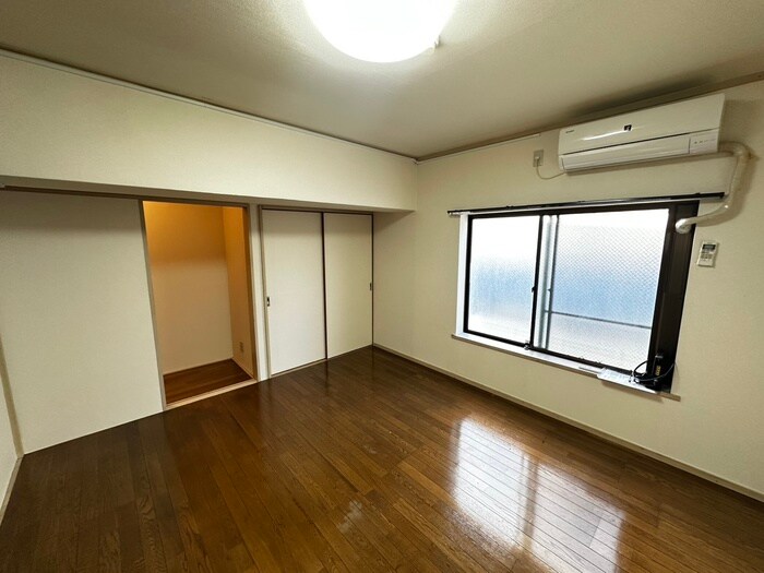 物件内観写真17　(居室)