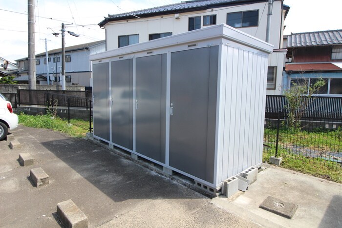 物件外観写真4　(建物設備)