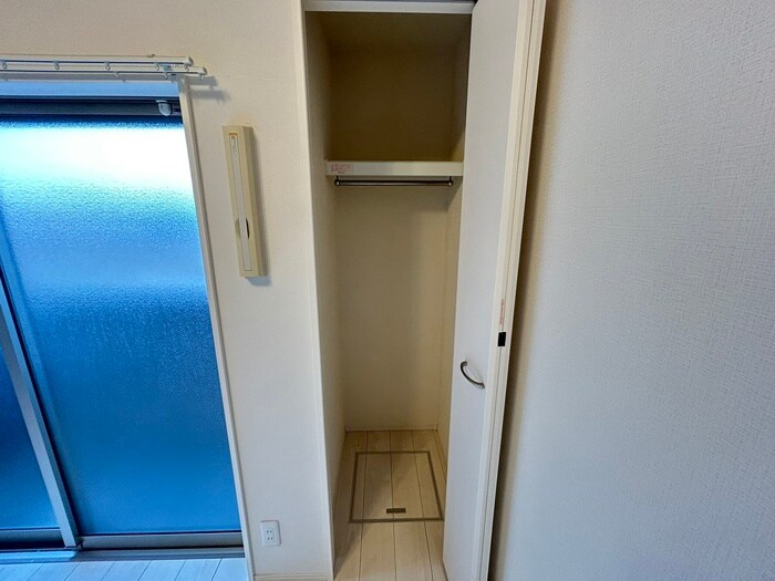 物件内観写真9　(収納)