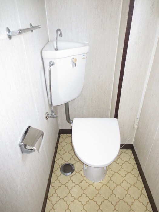 物件内観写真16　(トイレ)