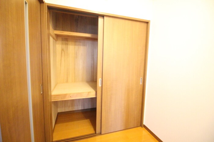 物件内観写真11　(収納)
