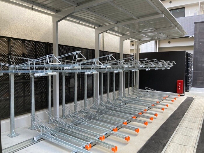 物件外観写真5　(駐輪場)