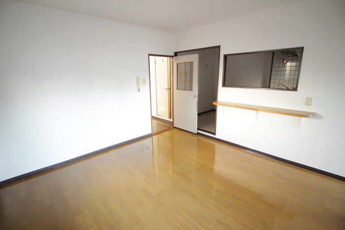 物件内観写真9　(居室)