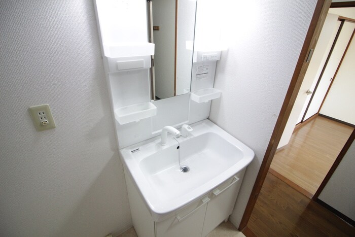 物件内観写真11　(洗面)