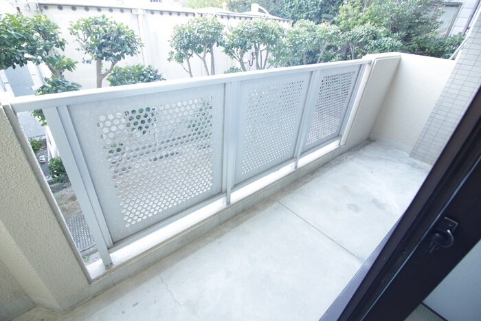 物件内観写真16　(ベランダ・バルコニー)