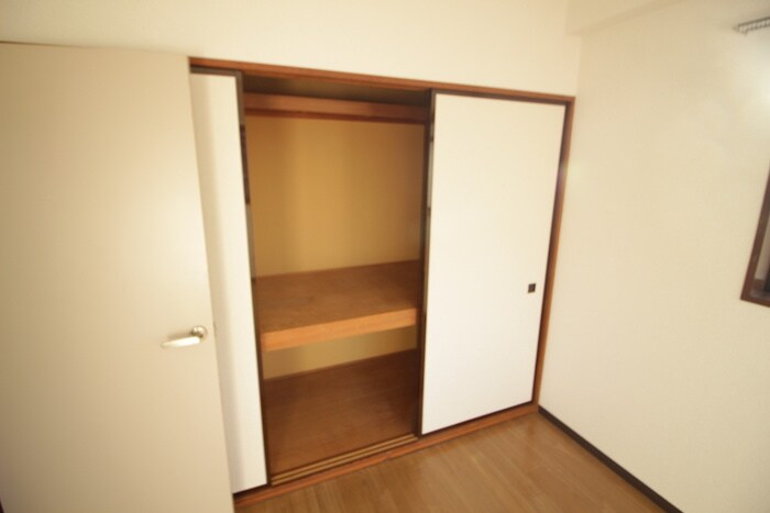 物件内観写真20　(収納)