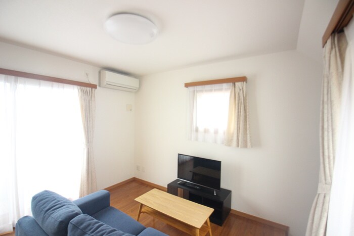 物件内観写真4　(居室)