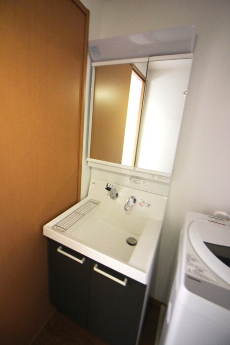 物件内観写真7　(洗面)