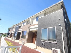 カーサアリエッタC外観写真