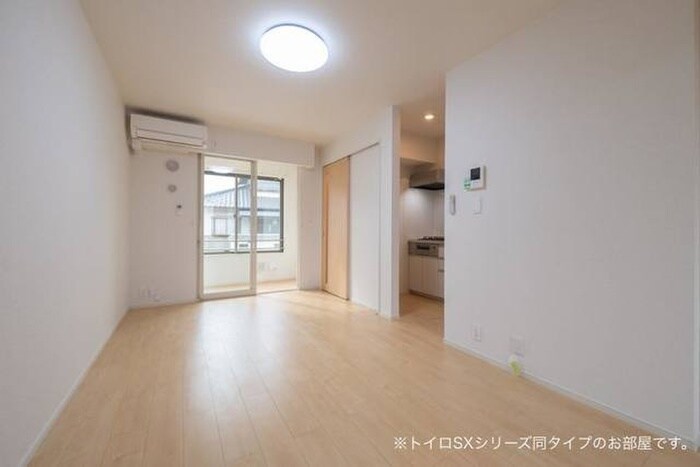 物件内観写真7　(居室)