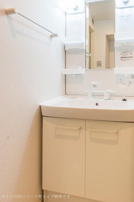 物件内観写真13　(洗面)