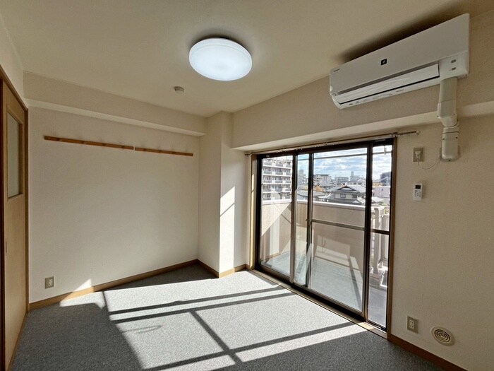 物件内観写真7　(居室)