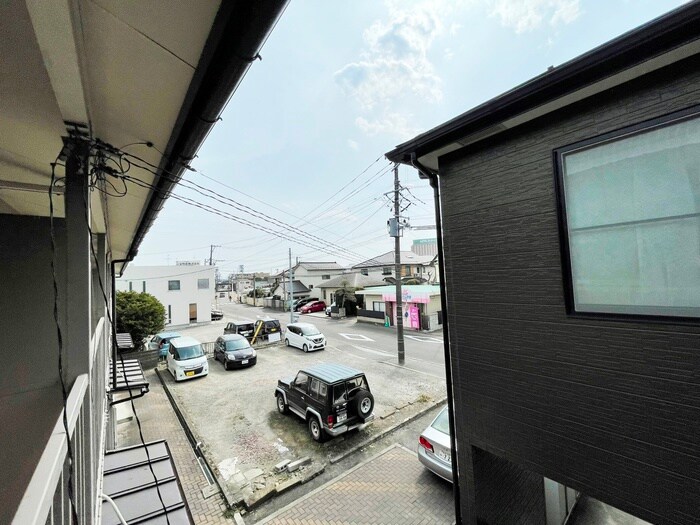 物件内観写真21　(室内からの展望)