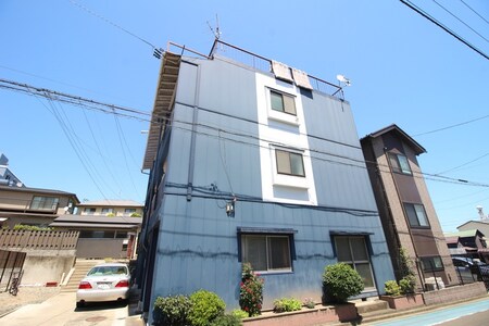 石名荘外観写真