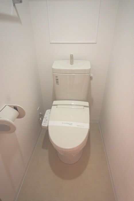 物件内観写真12　(トイレ)