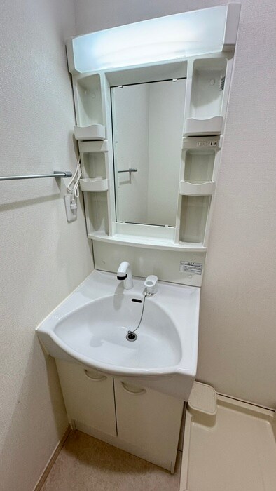 物件内観写真13　(洗面)