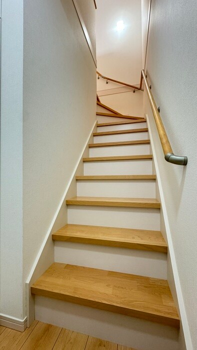 物件内観写真16　(廊下)