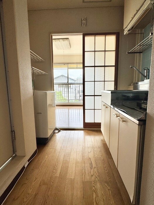 ハイツ　カルチエラタンの廊下