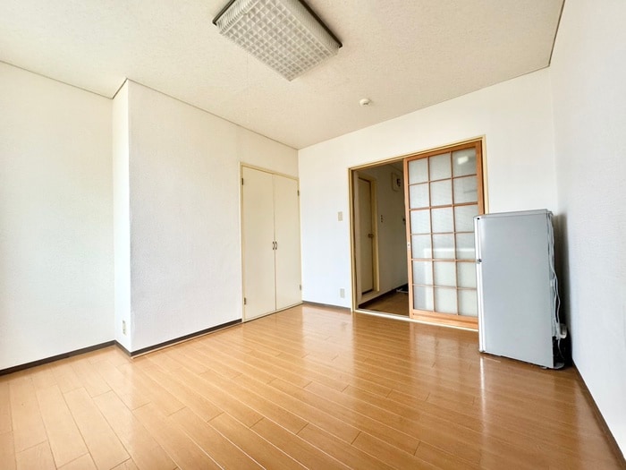 ハイツ　カルチエラタンの居室