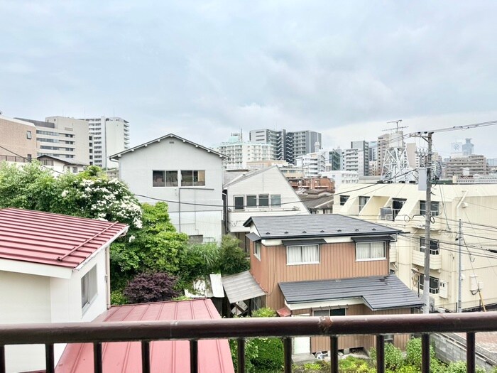 ハイツ　カルチエラタンの室内からの展望