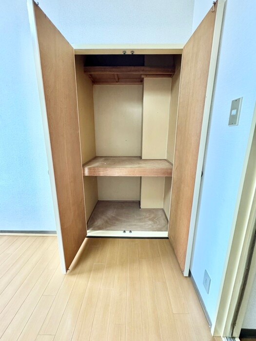 ハイツ　カルチエラタンの収納