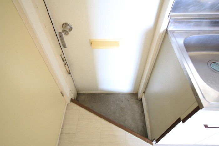 物件内観写真20　(玄関)