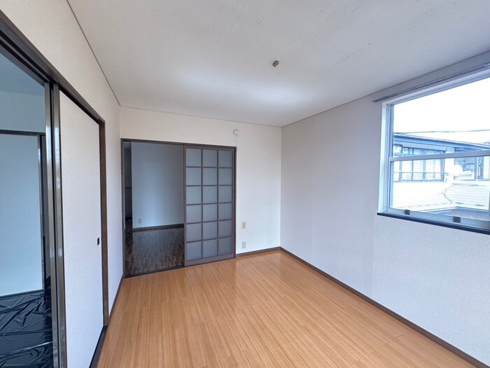 物件内観写真7　(居室)