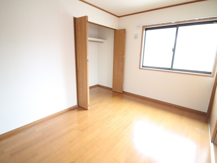 物件内観写真9　(居室)