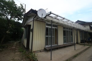 大友方貸家外観写真