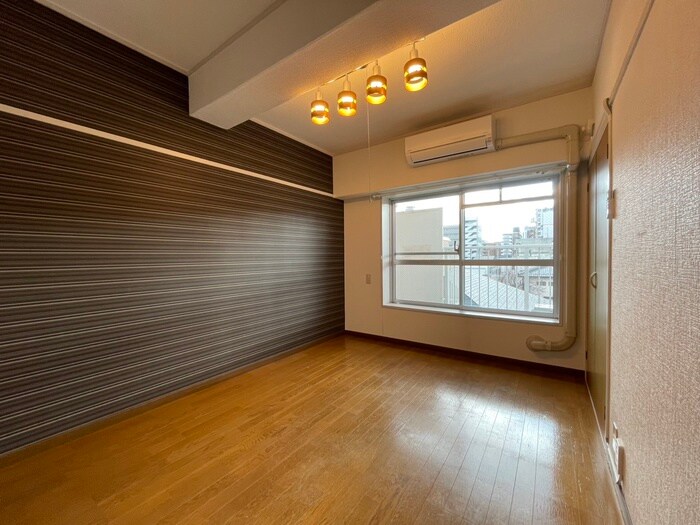 物件内観写真10　(居室)