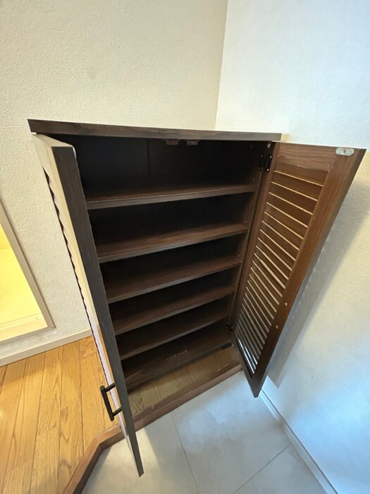 物件内観写真15　(靴箱)