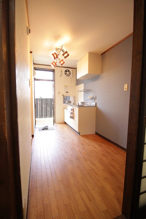 物件内観写真8　(内観写真)