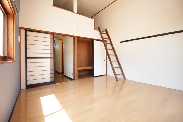 セジュ－ル・ユキの居室