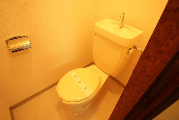 物件内観写真13　(トイレ)