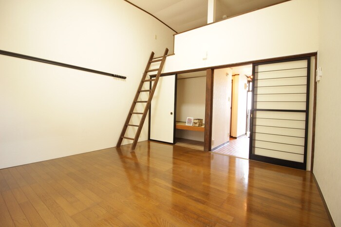 物件内観写真14　(居室)